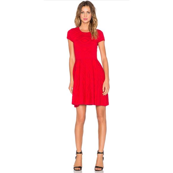 Parker Meena Geometric Textured Dress in Carmine Red Size Large - Picture 1 of 10